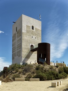 Castillo Miras Arquitectos renoviert den Turm Nazarí Huercal-Overa Almería
